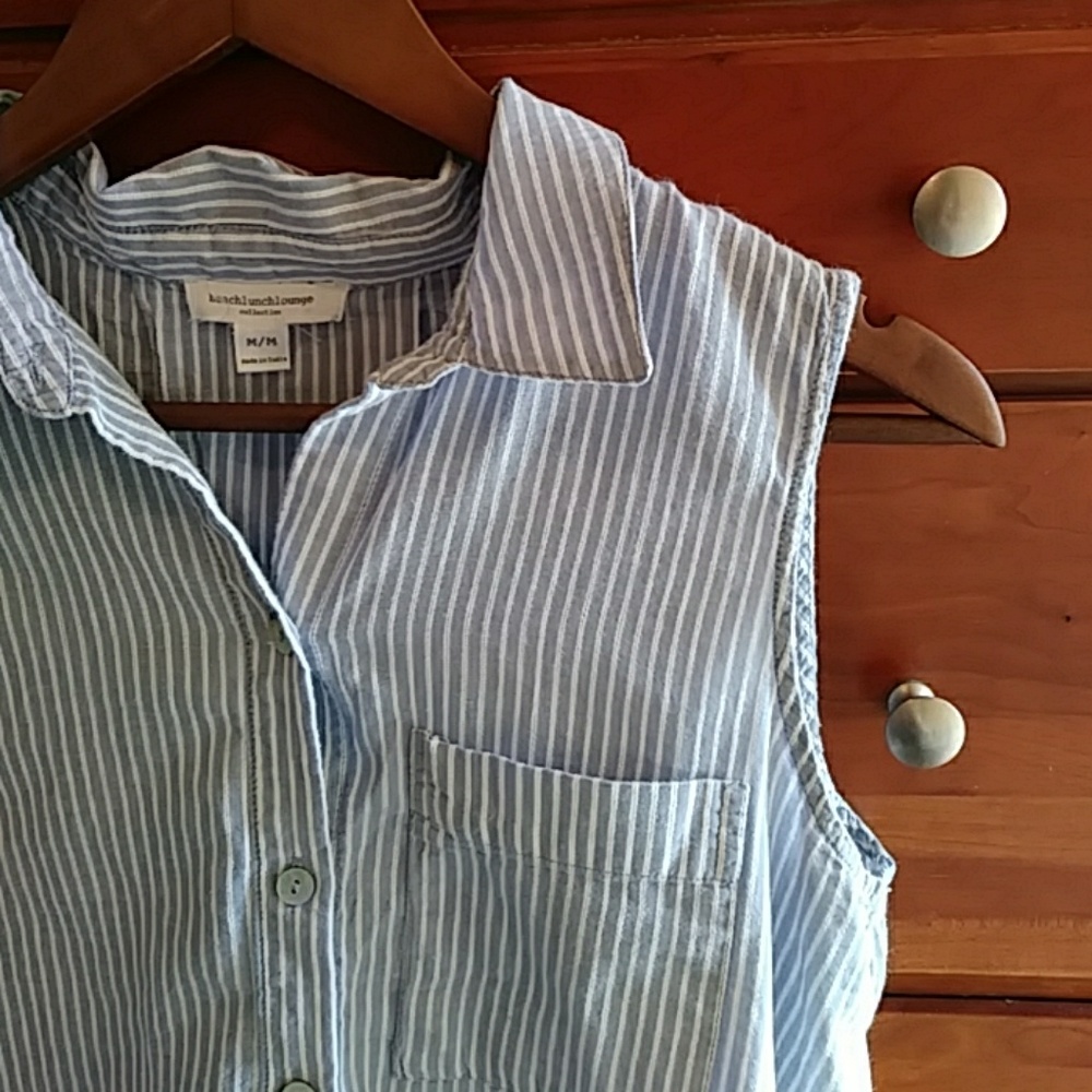 Beachlunchlounge sleeveless blouse